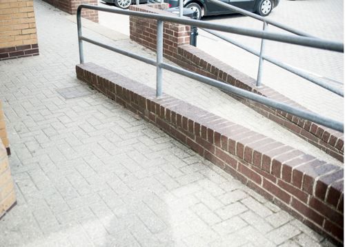 Wheelchair access ramp